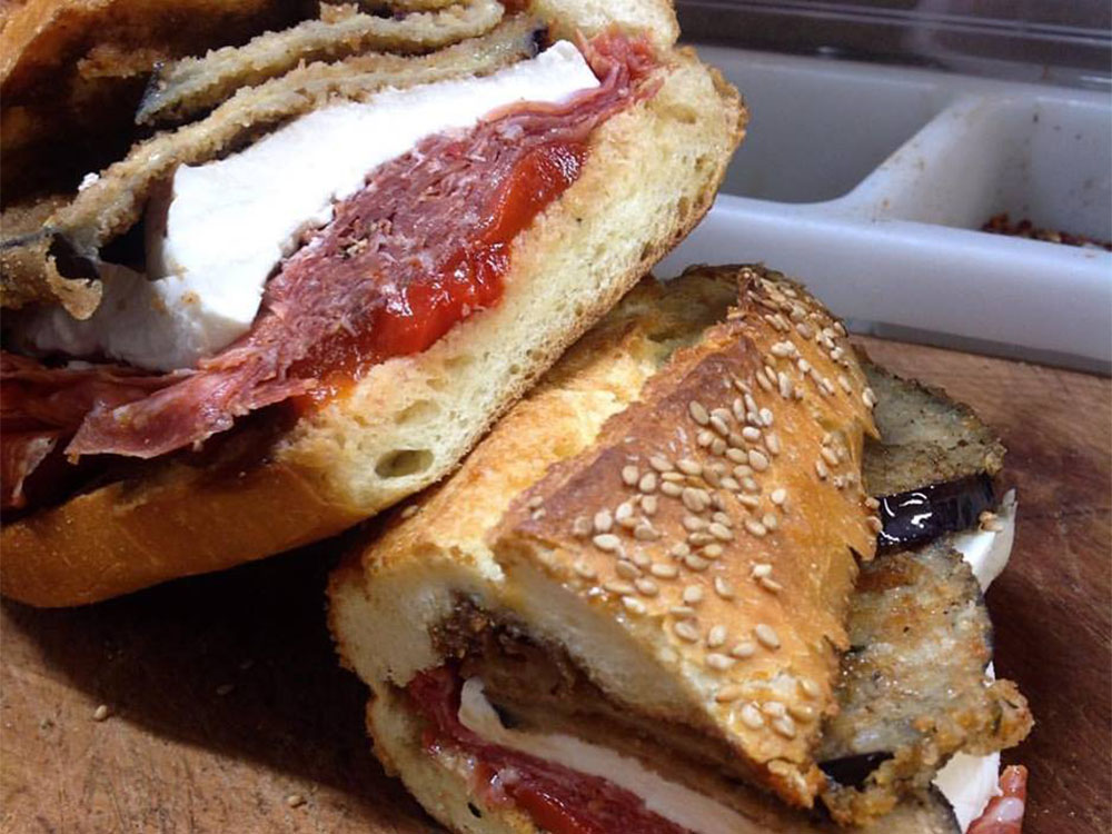 Charlie's Sandwich Shop food photos